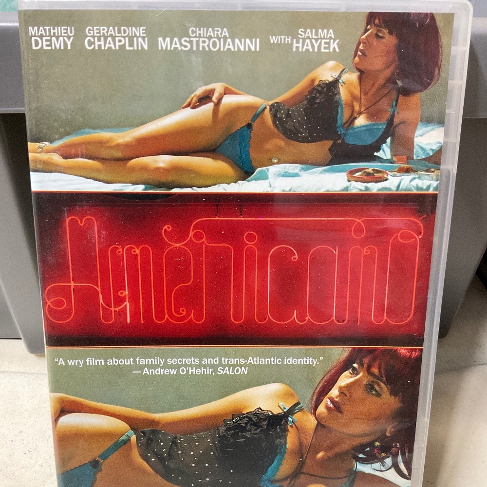 DVD -Americano.  V151